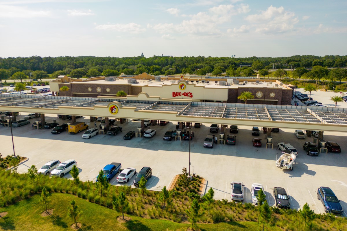 Bird's eye view of Buc-ee's gas pump stations.